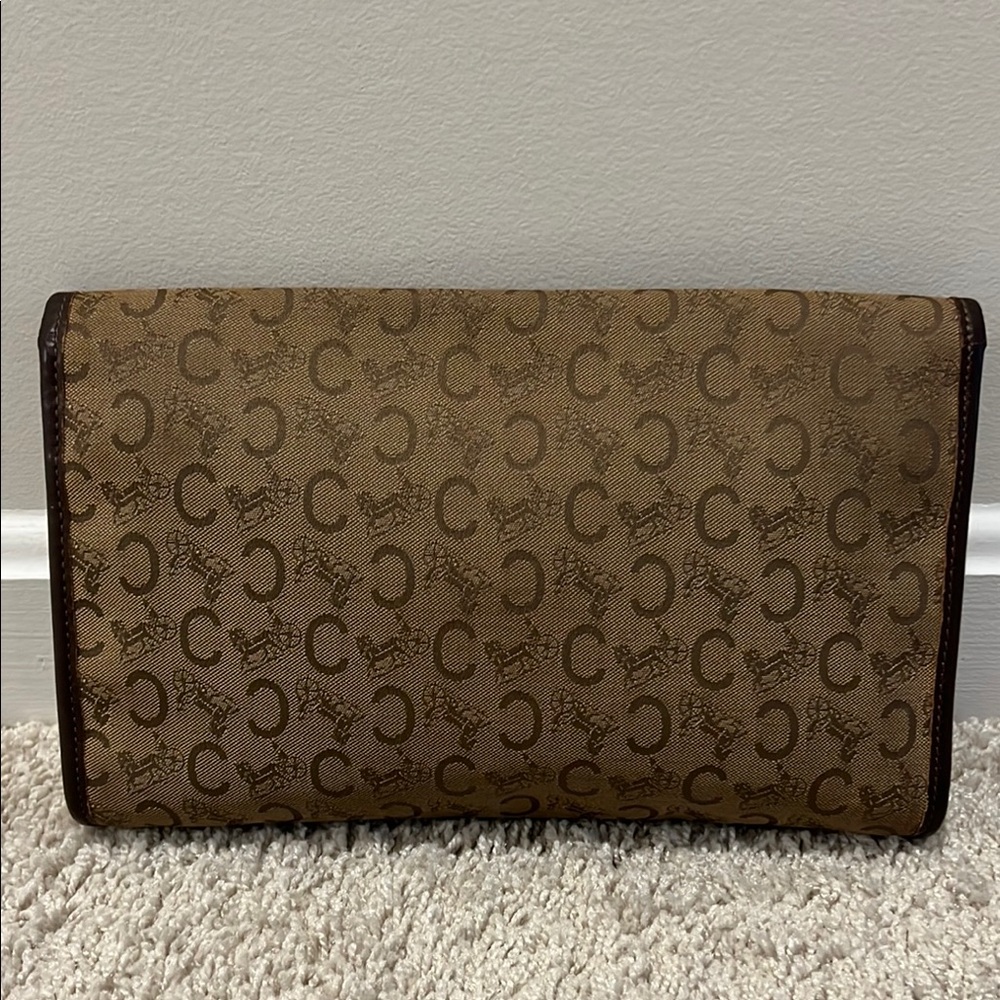 Vintage!! Celine Brown Monogram Clutch with Gold Accent - Picture 3 of 12